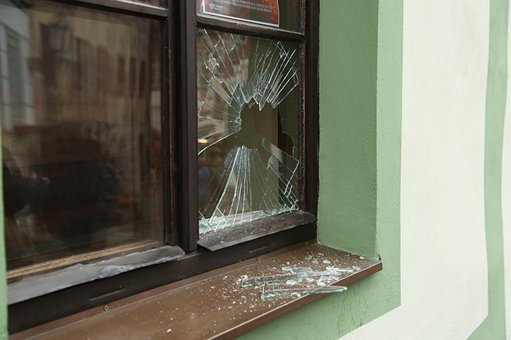 A2B Glass are able to board up broken windows while they are being repaired in South Croydon.